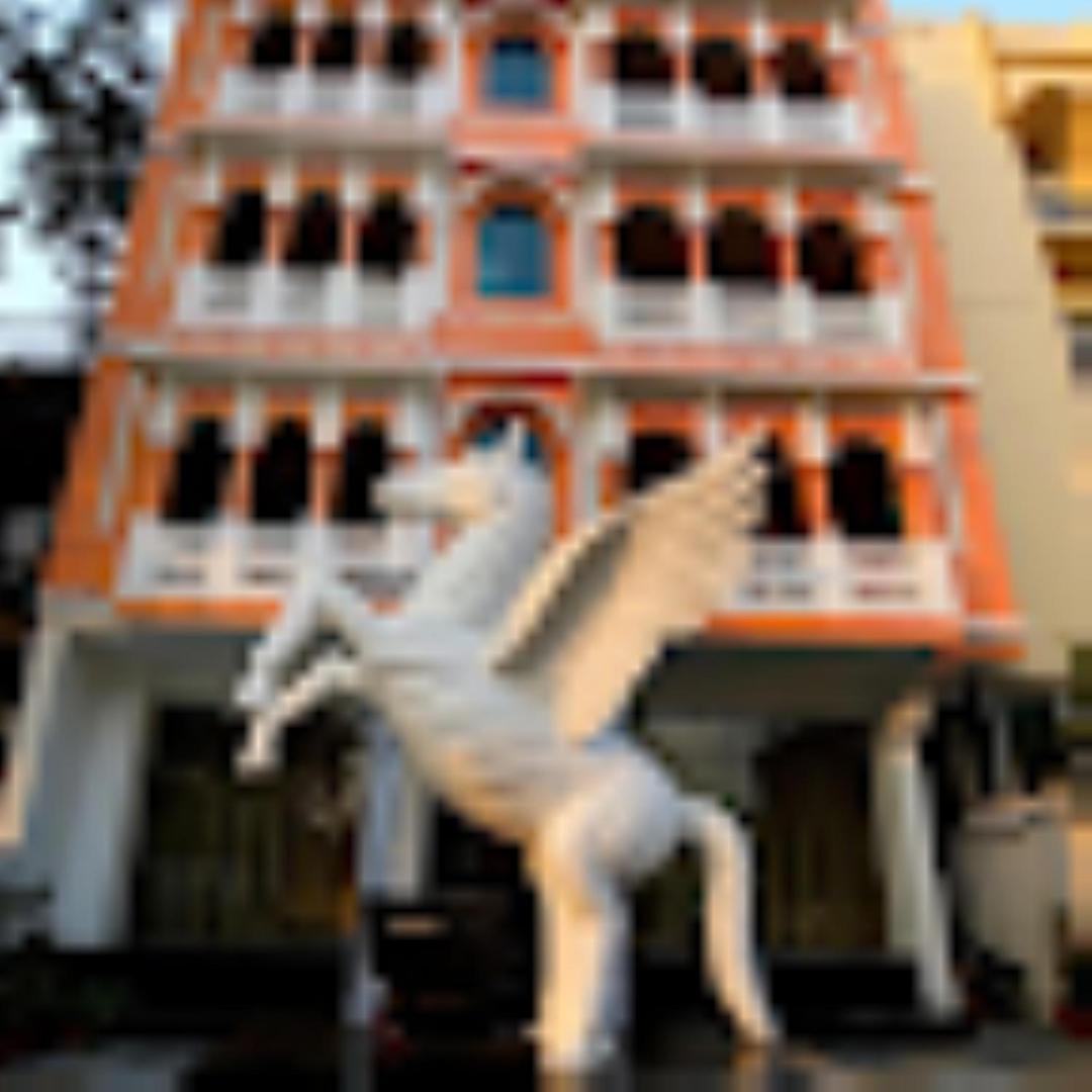 Hotel Shanti Dormitory, Varanasi